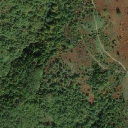 Satellite imagery of Strmol, MK