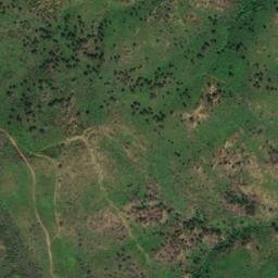 Satellite imagery of Molungë, AL