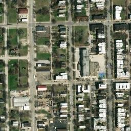 Satellite imagery of Z 136 — NGS ME1885 — Chicago, US, US