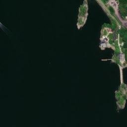 Satellite imagery of Fields Point, US