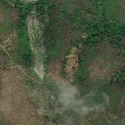 Satellite imagery of Molungë, AL