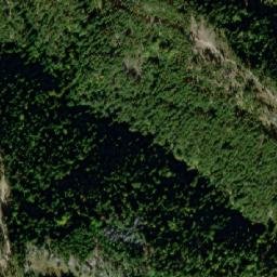 Satellite imagery of TT122, GR