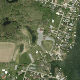 Satellite imagery of Browns Point, US