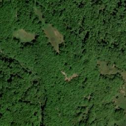 Satellite imagery of Praluga, MK