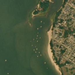 Satellite imagery of Shell Point, US