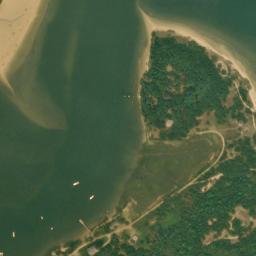 Satellite imagery of Shell Point, US