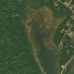 Satellite imagery of Great Neck, US