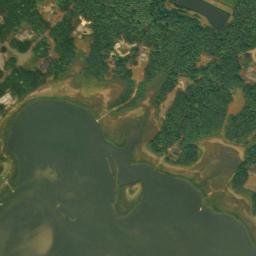 Satellite imagery of Great Neck, US