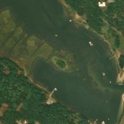 Satellite imagery of Great Neck, US