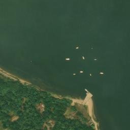 Satellite imagery of Great Neck, US