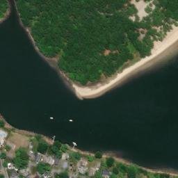 Satellite imagery of Brush Neck, US