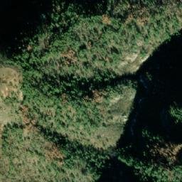 Satellite imagery of TT4/32/, GR