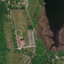 Satellite imagery of Popasquash Neck, US