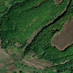 Satellite imagery of Çetush, AL