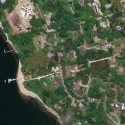 Satellite imagery of Ferry Cliff, US