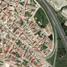 Satellite imagery of Castillo de Alfajarín, ES