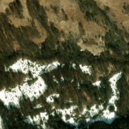 Satellite imagery of Fandaloec, MK