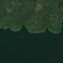 Satellite imagery of TT8/2/, TR