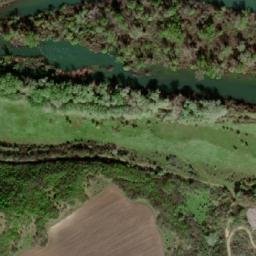 Satellite imagery of 451, GR