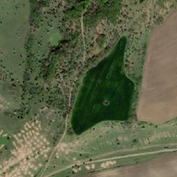 Satellite imagery of TT33/2/, TR