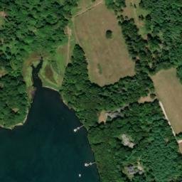 Satellite imagery of Toms Point, US