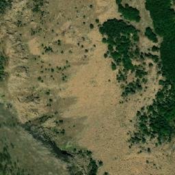 Satellite imagery of Maja e Plakthit, AL