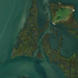 Satellite imagery of Pines Point, US