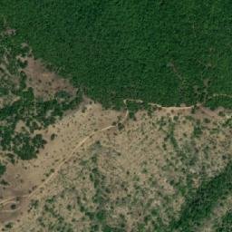 Satellite imagery of Čolakovica, MK