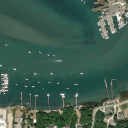Satellite imagery of Pines Point, US