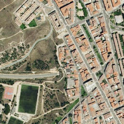 Satellite imagery of Puerta y Palacio de Doña Urraca, ES