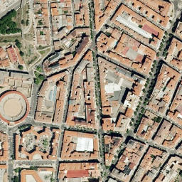 Satellite imagery of Puerta y Palacio de Doña Urraca, ES