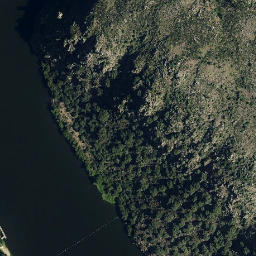 Satellite imagery of Muralha Pré-Românica de Miranda do Douro, PT