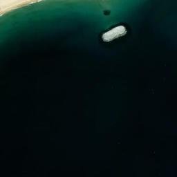 Satellite imagery of La Ballena, ES