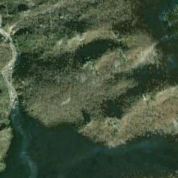 Satellite imagery of Maja e Fraveshit, AL