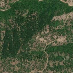 Satellite imagery of Radeva Kuḱa, MK