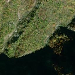 Satellite imagery of Golostrina, MK