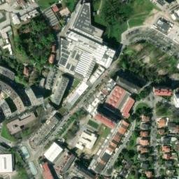 Satellite imagery of Castelo de Guimarães, PT