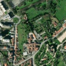 Satellite imagery of Castelo de Guimarães, PT