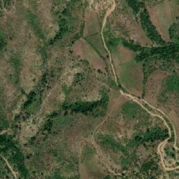 Satellite imagery of Savina Niva, MK