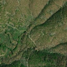 Satellite imagery of Mečko Gnoište, MK