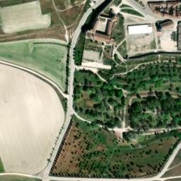 Satellite imagery of Castillo de Cuéllar, ES