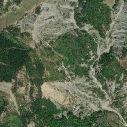 Satellite imagery of Maja e Papatit, AL