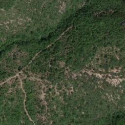 Satellite imagery of Malo Garvanče, MK