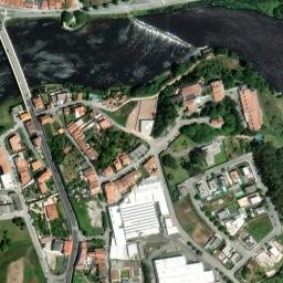 Satellite imagery of Aqueduct of Santa Clara, PT
