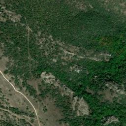 Satellite imagery of Mojón en "el Colláu e la Falaguera", ES