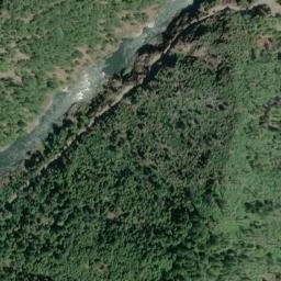 Satellite imagery of Grant Bluffs, US