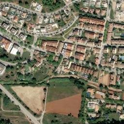 Satellite imagery of cairn, FR