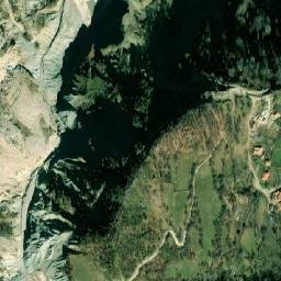 Satellite imagery of Qafa e Priskës, AL