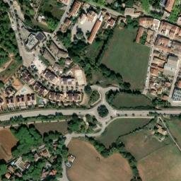 Satellite imagery of cairn, FR