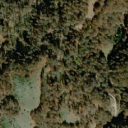 Satellite imagery of Raspaḱe, MK